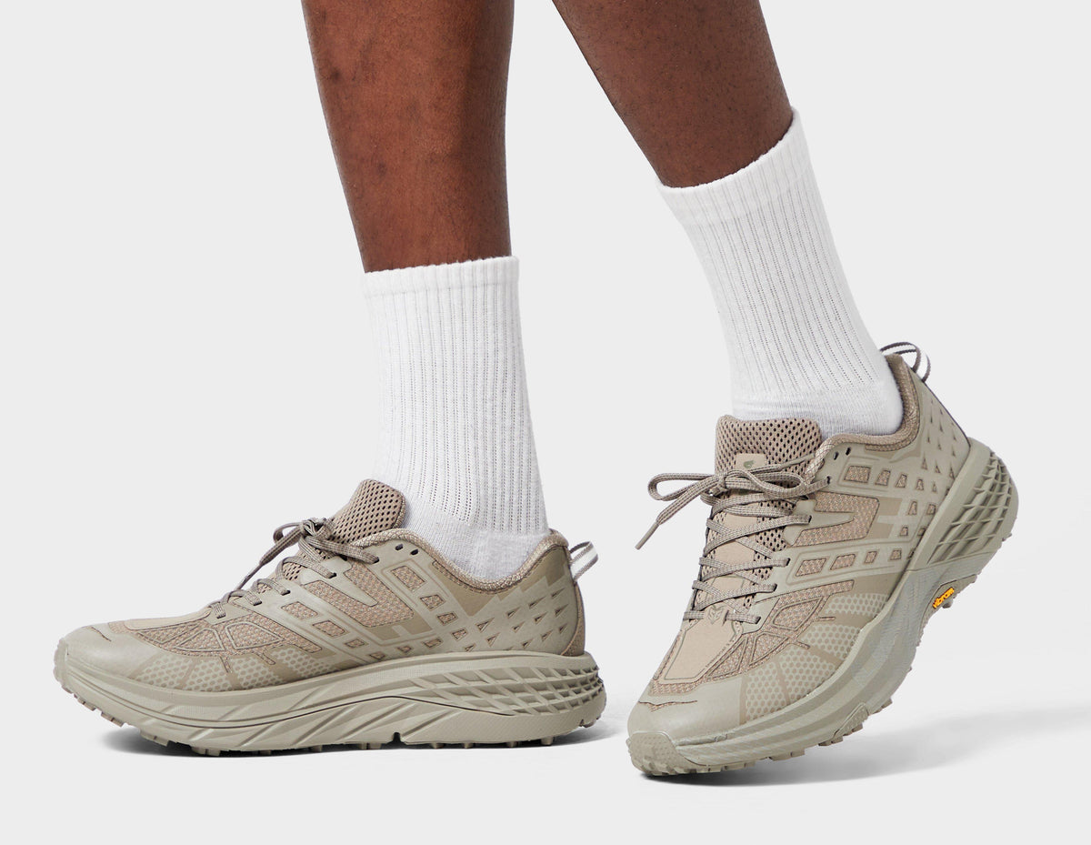 HOKA Speedgoat 2