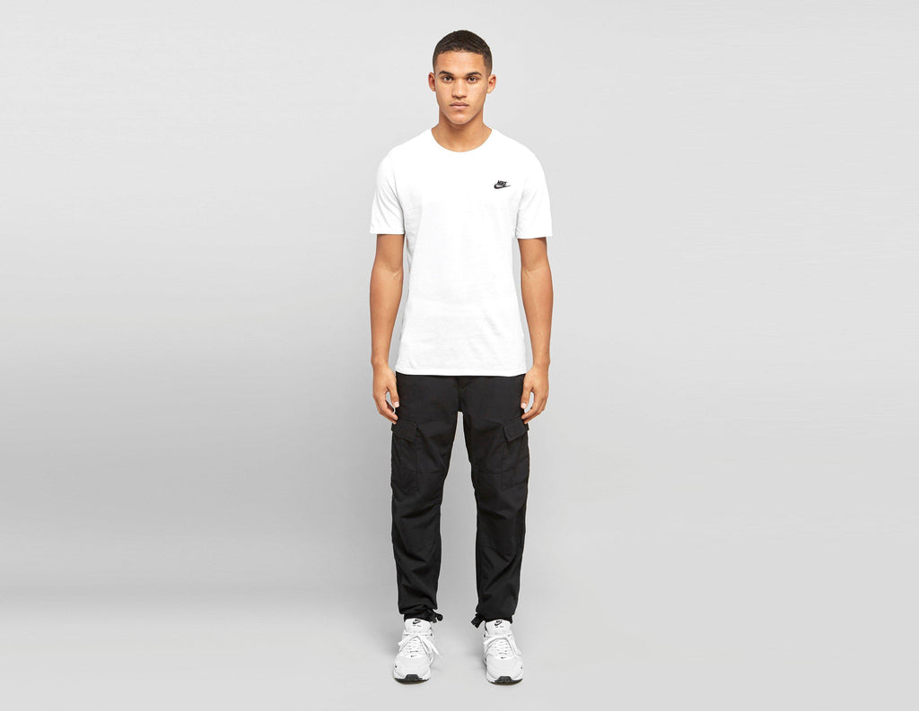 Nike Sportswear Club T-Shirt