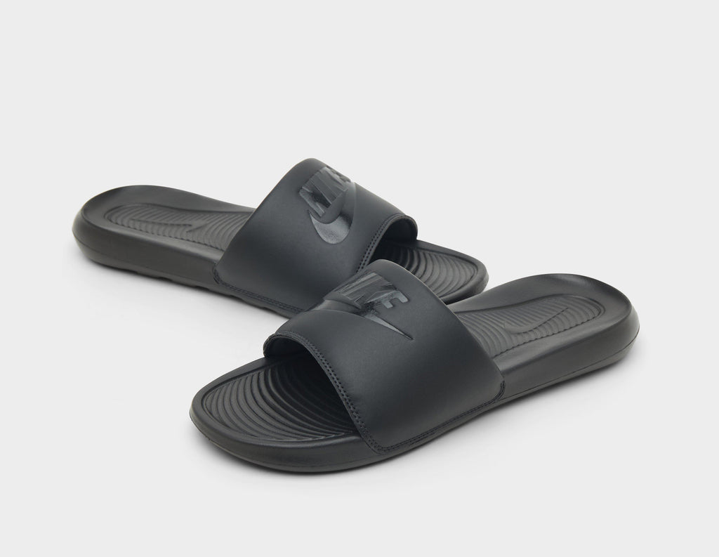Nike Victori One Slides