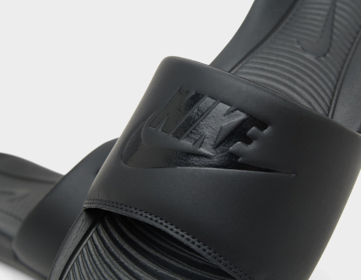 Nike Victori One Slides