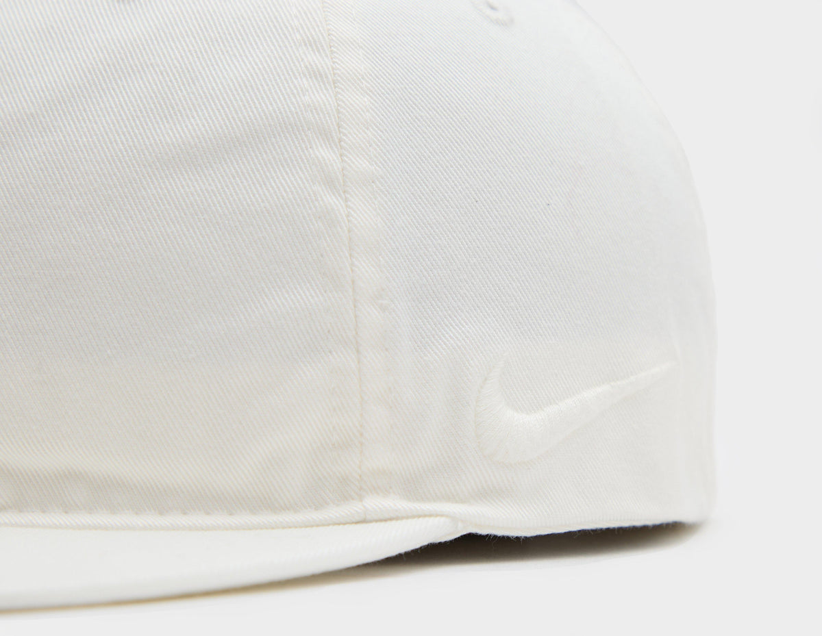 Nike Club Flat-Bill Cap