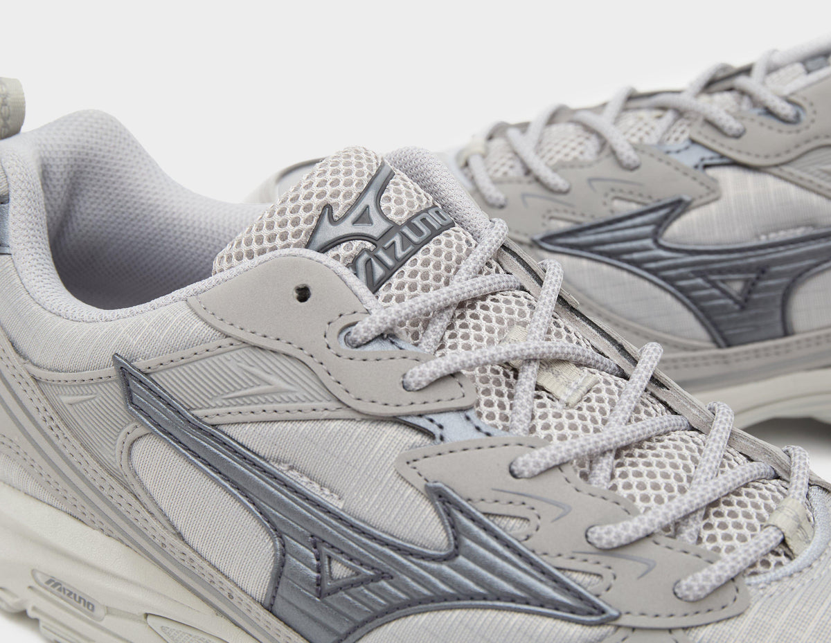 Mizuno MXR Tech