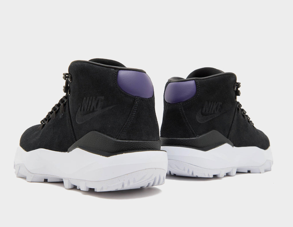 Nike Cygnal