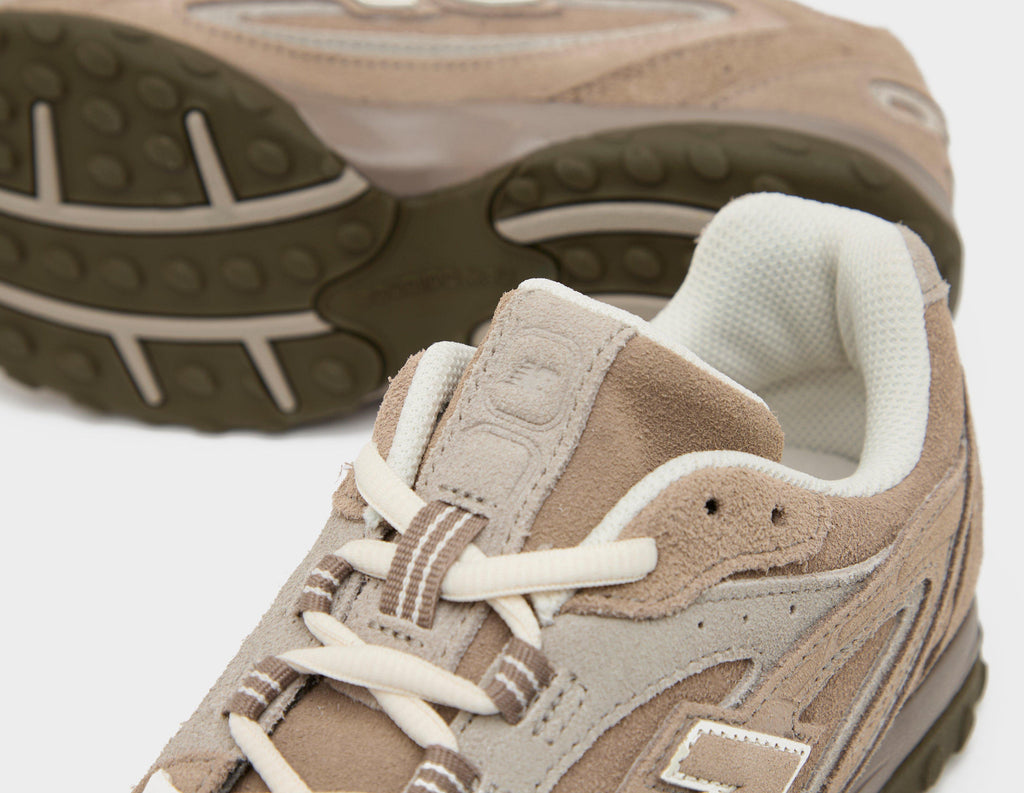 New Balance 204L Women's