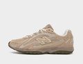 New Balance 204L