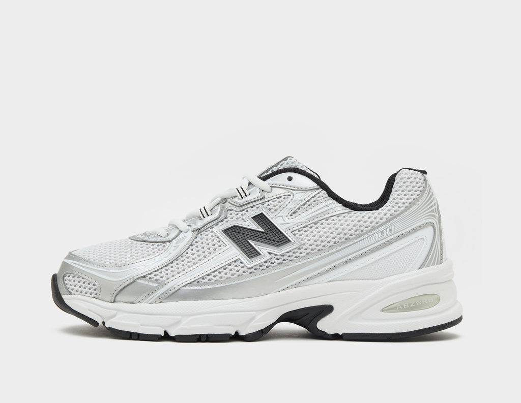 New Balance 740