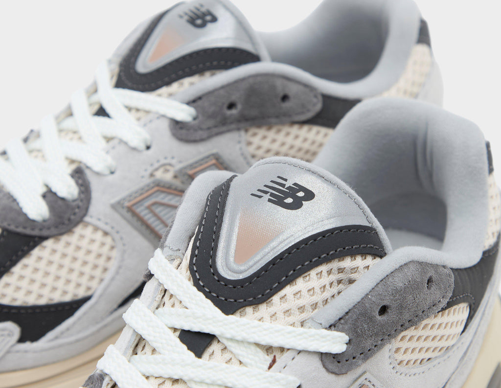 New Balance 2010