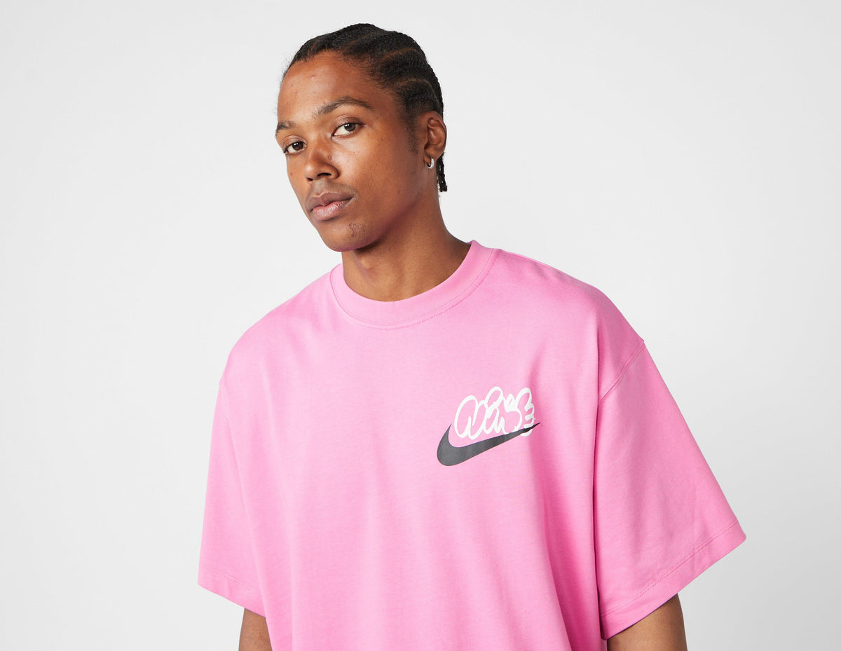 Nike Solo Swoosh Graphic T-Shirt