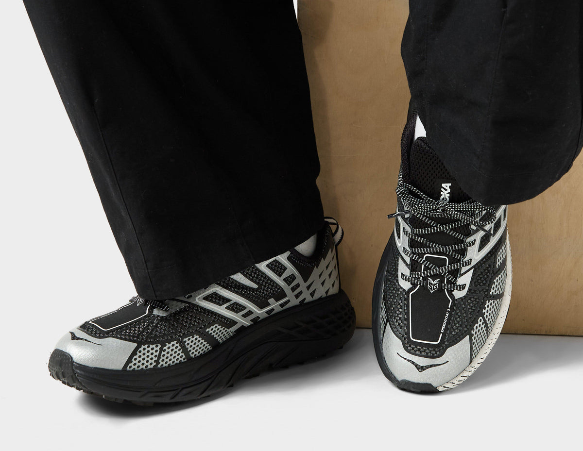 HOKA Speedgoat 2