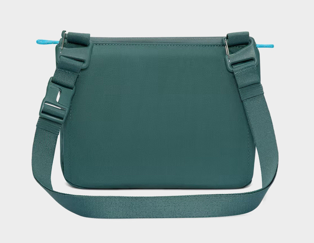 Nike ACG 'DAYMAX' Cross-Body Bag