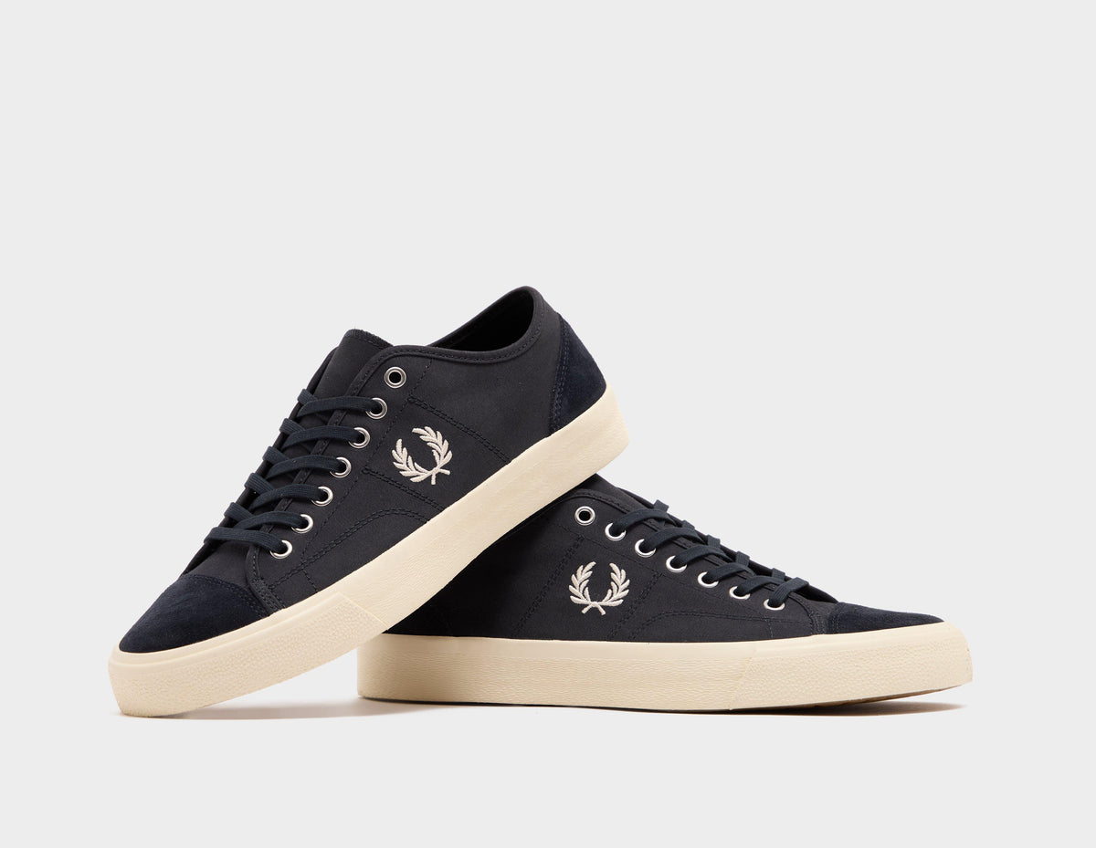 Fred Perry Hughes Canvas Plimsoll