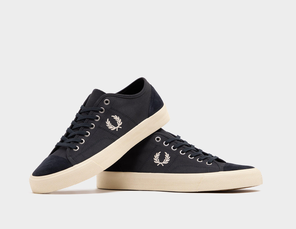 Fred Perry Hughes Canvas Plimsoll