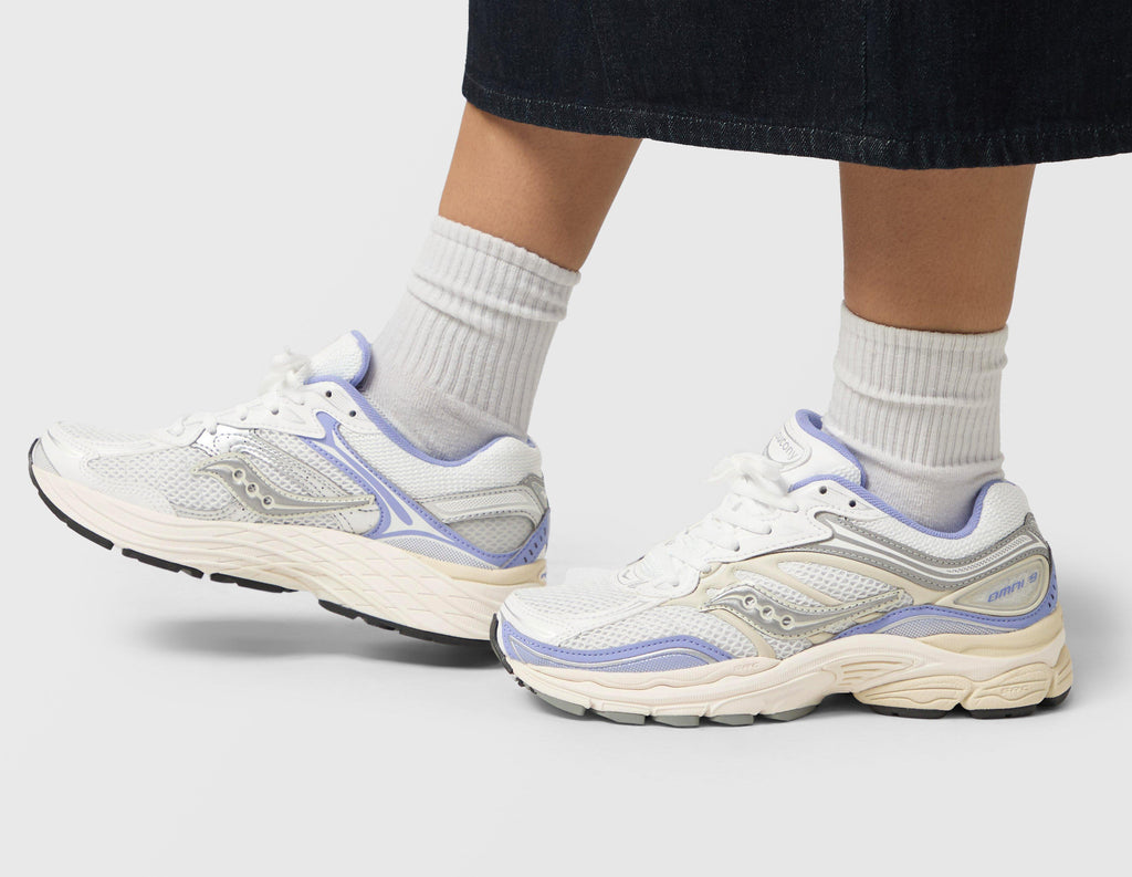 Saucony ProGrid Omni 9 Women's