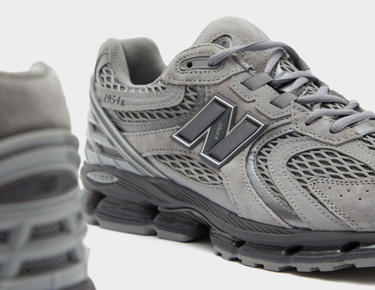 New Balance 1954