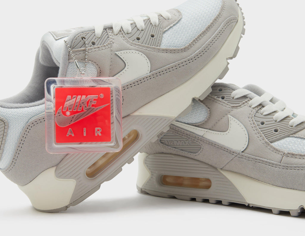 Nike Air Max III 2.0